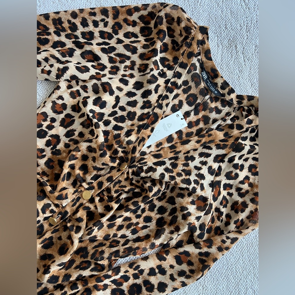 ZARA Shirt Top Blouse | Leopard Animal Print 🐆✨ Semi-Sheer | Size: XS - Picture 5 of 16